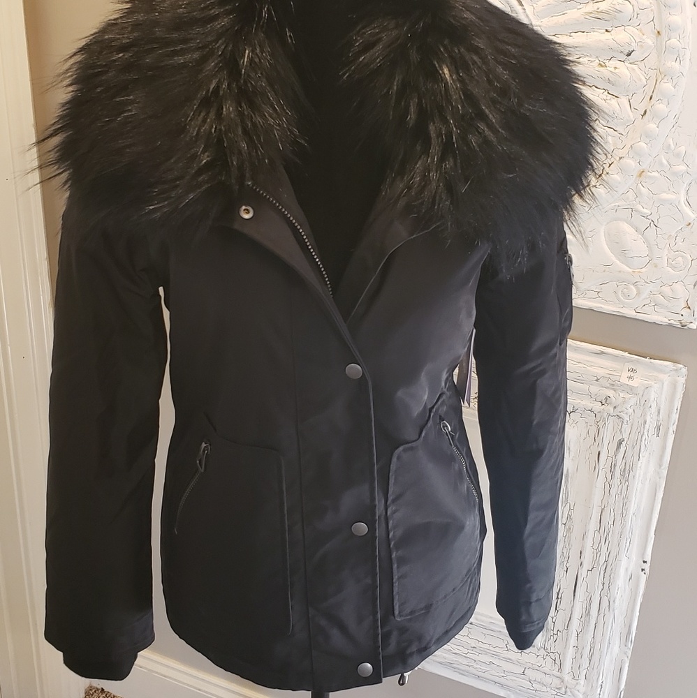 Guess fully lined Faux Fur Ski/Winter Jacket - Picture 5 of 8
